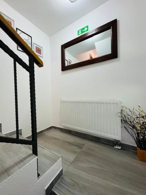 Apartments Paradise Licko Petrovo Selo Exterior photo